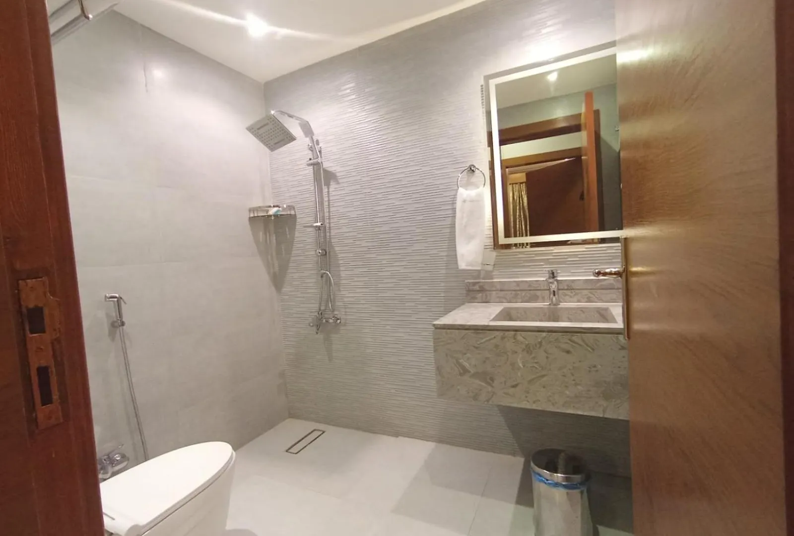 Almasem Serviced Apartments -Exit 5 Эр-Рияд